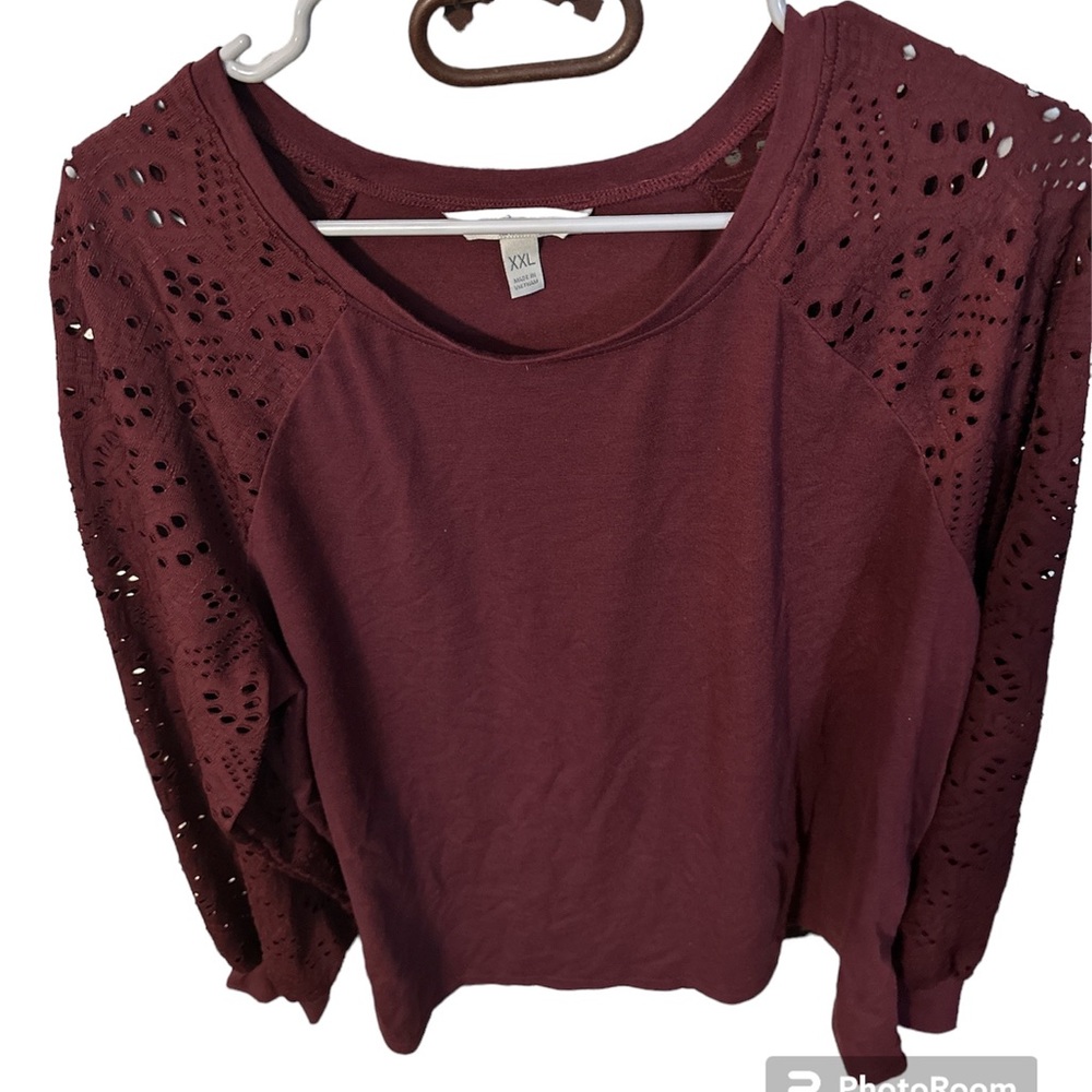 NWOT Nine eight ny burgundy long embroidered cut sleeves size xxl cute